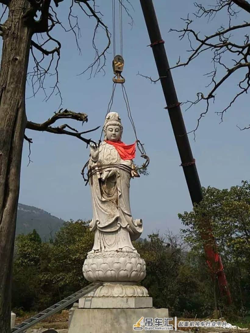 “老板答应多开2000块,今年就不回家啦”