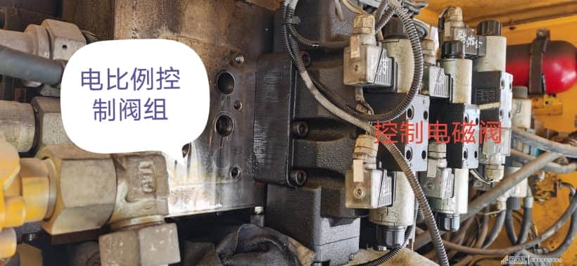 大吨位吊车维修上车液压电比例控制阀出现了问题
