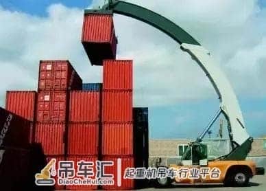 曲臂正面吊,集装箱搬运神器|装卸设备