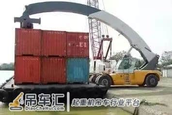 曲臂正面吊,集装箱搬运神器|装卸设备