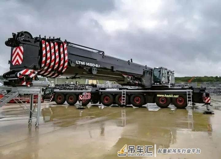 利勃海尔LTM 1450汽车吊