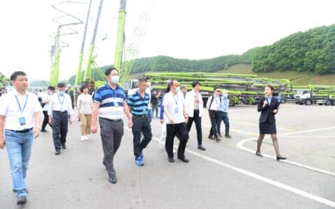澳门媒体组团参访中联重科 考察湘企智慧转型升级样板