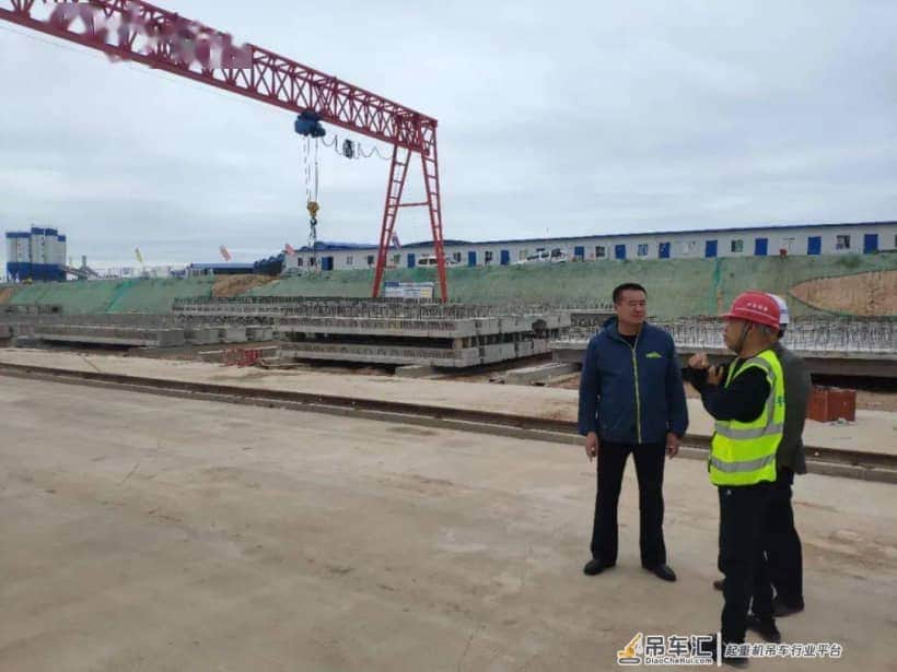 市市场监管局开展起重机和叉车安全整治工作