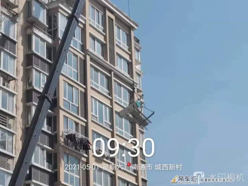 我为群众办实事 | 维护群众“头顶上的安全”,他们开着吊车来了——