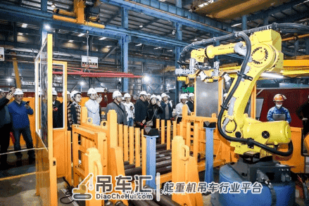 可以波坦何必其他！全新MCT138平头塔式起重机上市