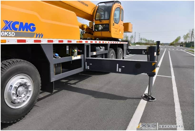 新生的徐工QY20K5D吊车,五节主臂40米,配重4.8吨!维护成本低