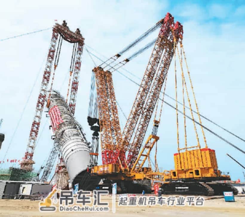 “大国重器”刷新塔器吊装纪录