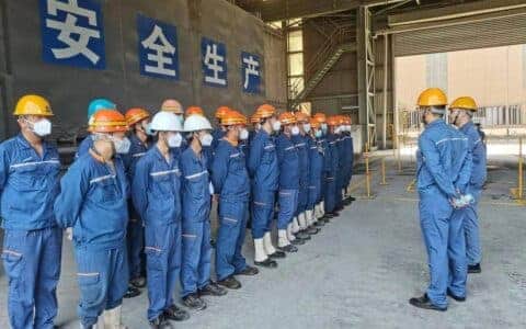 湛江环保公司举办起重机驾驶员技能比武大赛