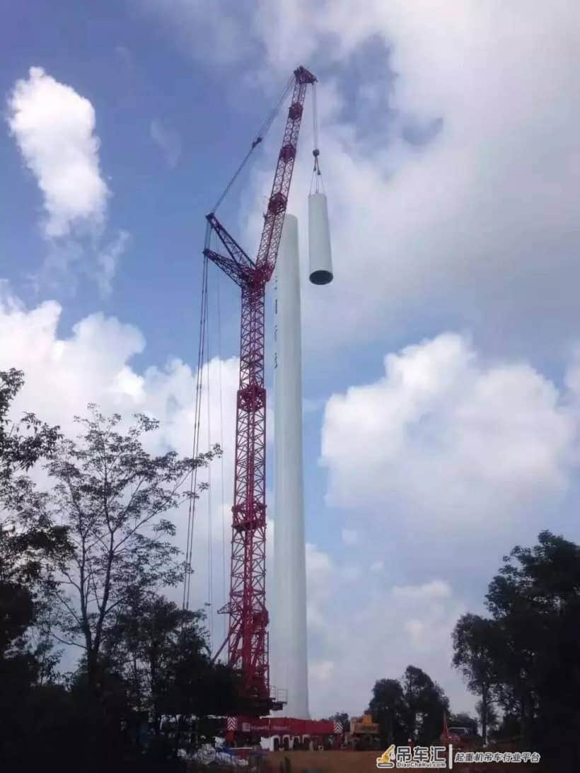 新大方1560吨汽车吊，