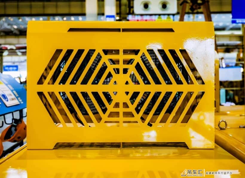 徐工XGC100A履带起重机,能干又强悍