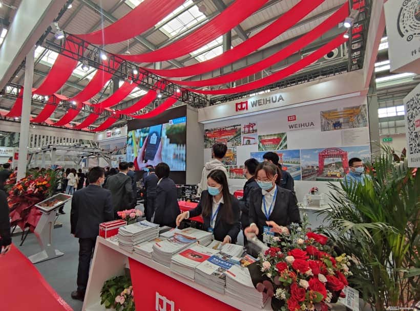 今天在长垣开幕的这个展会,被称为“全国起重行业风向标”