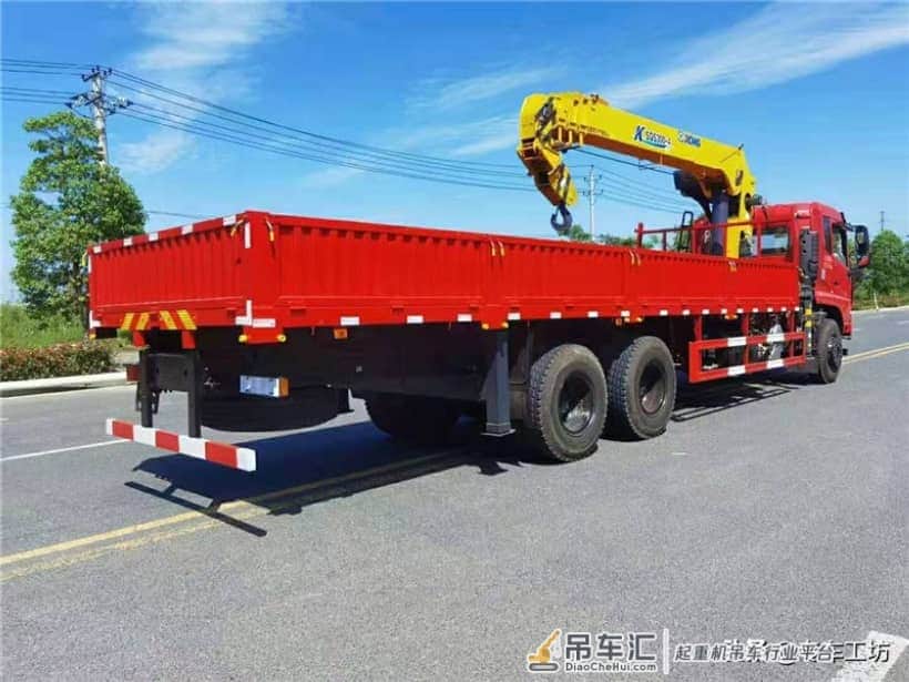 国六东风新款K5后八轮徐工12吨4节臂随车吊