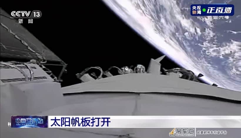 有这心里素质开啥吊车?开神舟12号吧