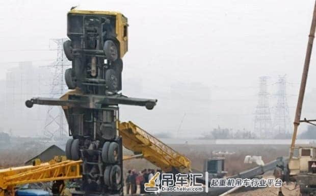 有这心里素质开啥吊车?开神舟12号吧