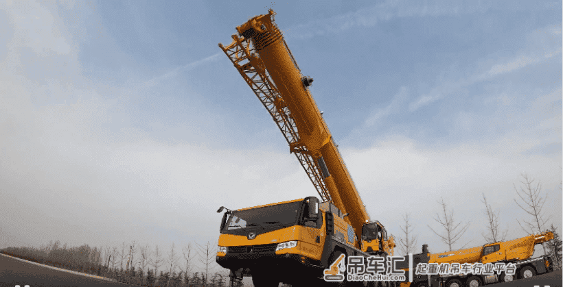 徐工XCA130L7-1吊车,行业最长7节78米U型主臂,远超同行?