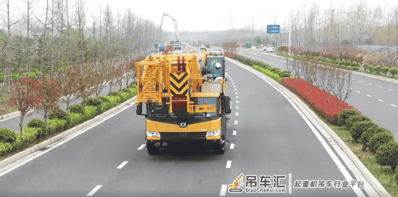 徐工XCA130L7-1吊车,行业最长7节78米U型主臂,远超同行?