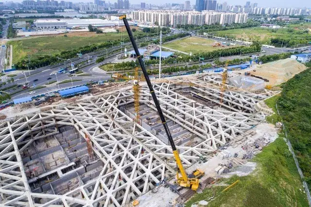 吊车保有量突破23万台!过度饱和,行情持续低迷,吊车人何去何从
