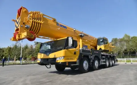 买什么110、130吨，提个QY95K7C吊车不香吗