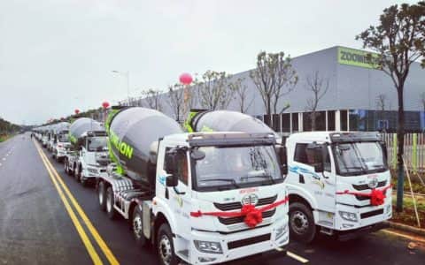 “天涯海角”遇见极光绿 中联重科百台国六搅拌车批量发车