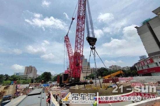 哥俩好！三一超大吨位履带吊，助超大直径盾构机下井