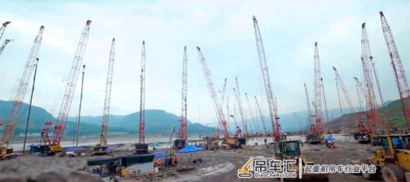 14台三一履带吊齐出征，迎战全国最大库岸整治工程