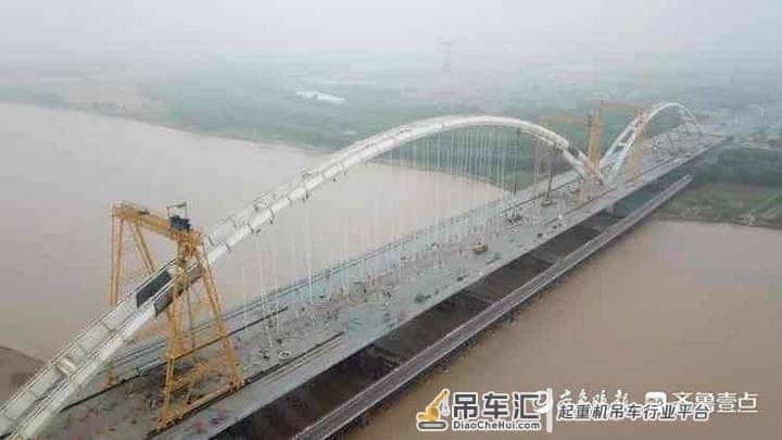 一根吊索重量相当于1.5头亚洲象!齐鲁黄河大桥吊索创世界纪录