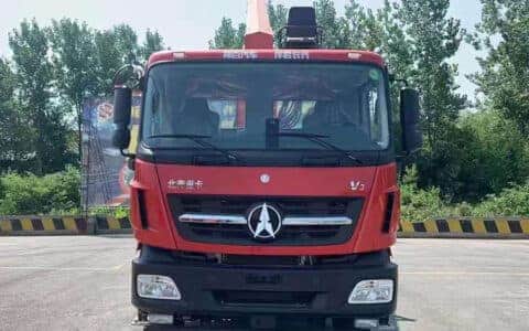 解析：北奔重卡14吨随车吊 石煤QYS-14Ⅴ吊机
