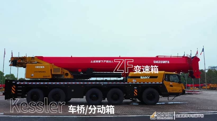 三一新款230吨上线,110m八节臂,老款300吨压力山大