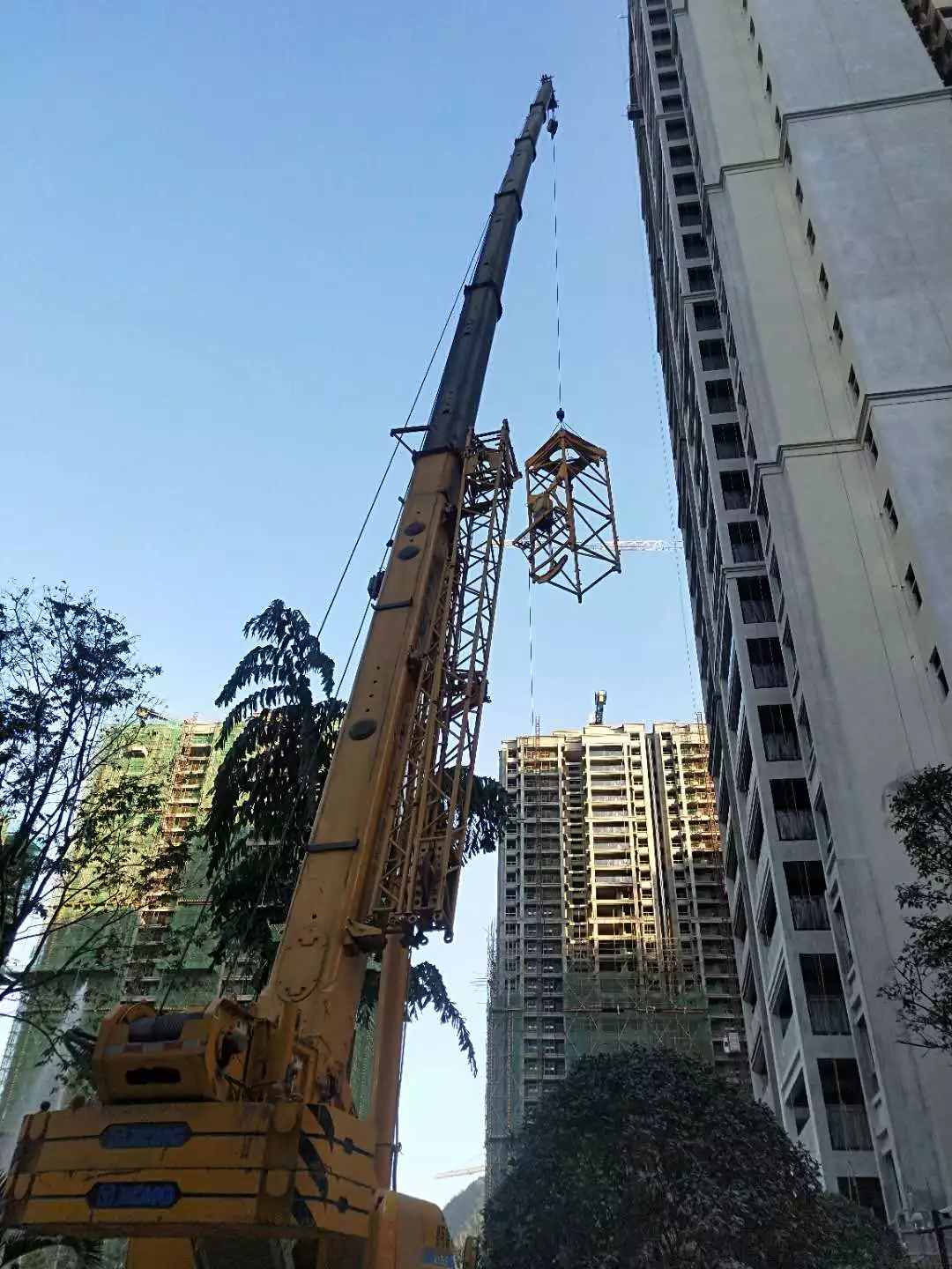 趴40米拆塔吊?xct55最强一战