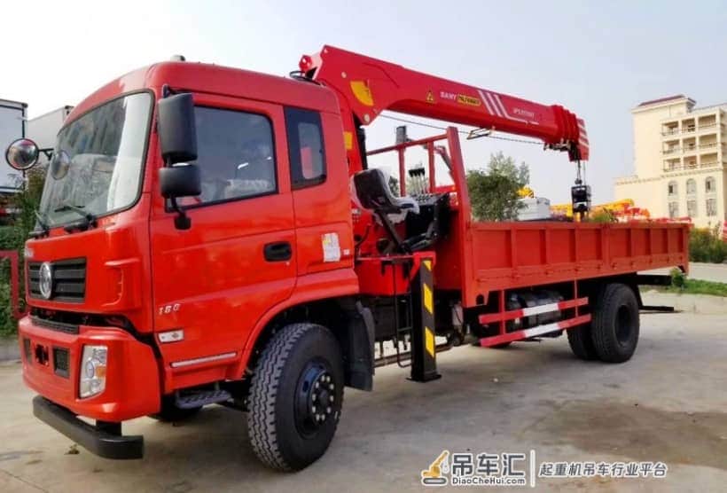 什么是随车吊?随车吊有什么用途?