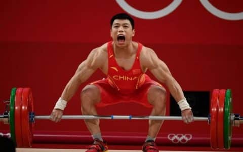 “梦之队”王牌军斩获两金一银 湖南“中联重科”举重队闪耀东京