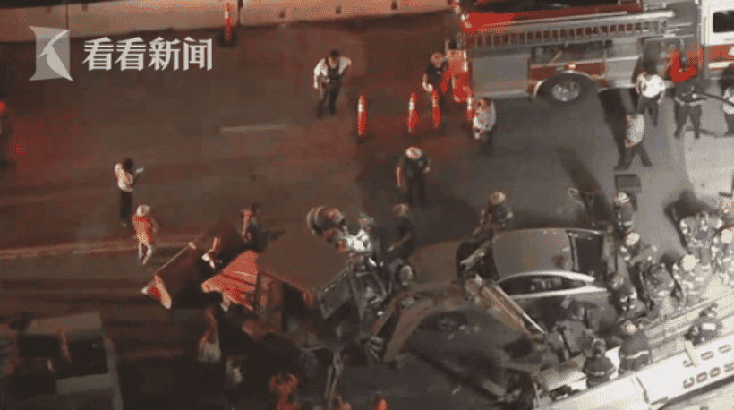 美国费城一工地大型起重机突然倾倒 男子被砸身亡