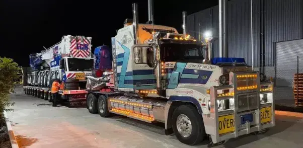 南半球最大吨位!澳洲第二台1200吨全地面吊车,德马格 AC1000-9