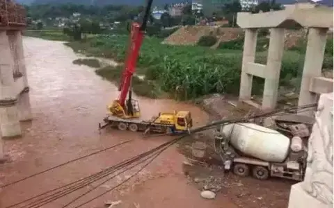 这就是你做梦都羡慕的吊车工作？