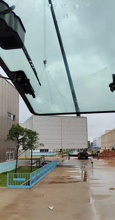 200吨+80吨吊车带载行走,吊13吨移动500米