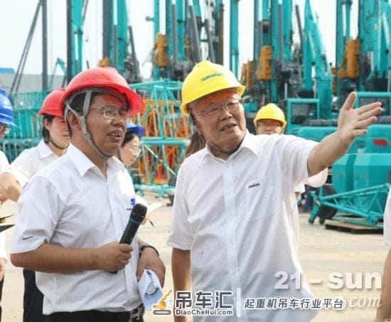 双鹰翱翔,“E”往无前!——山河智能新一代E系列起重机下线