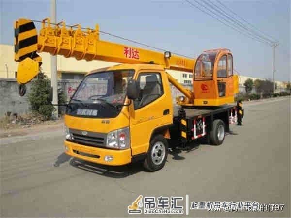 汽车吊证要怎么考跟起重机有什么区别需要注意什么