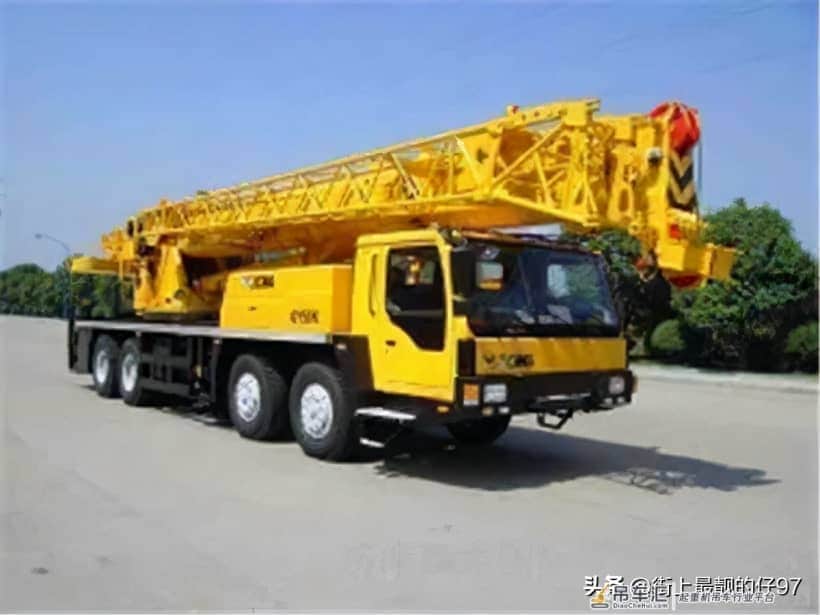 汽车吊证要怎么考跟起重机有什么区别需要注意什么