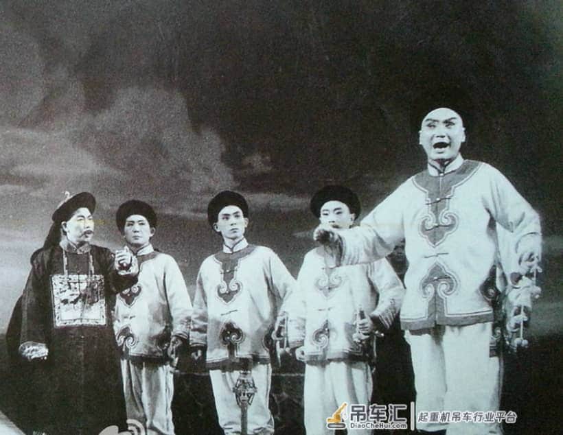 《海港》唱“大吊车真厉害”,本来父亲演马洪亮,却为何由儿接替