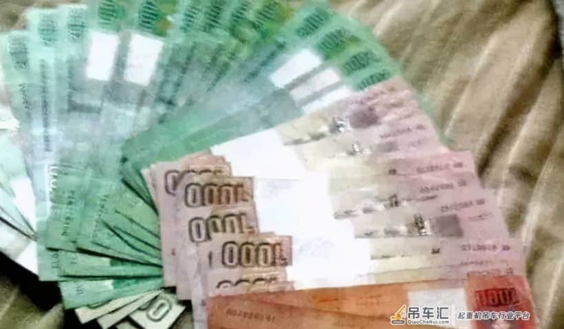 迪拜开吊车真实经历:年薪将近40w,遍地吊车是国产