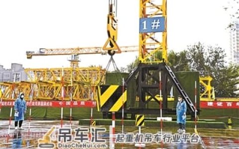 塔吊竞赛 灵巧“穿杆”