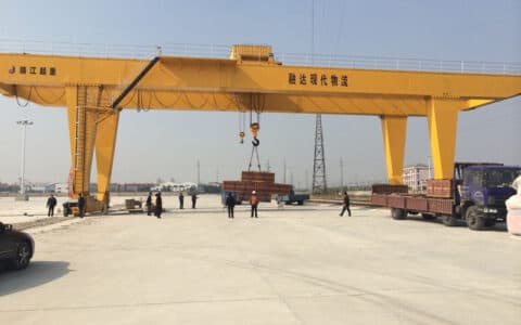 为什么船建领域我们首先推荐使用双梁龙门吊？