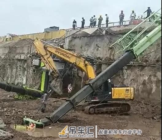 80t吊车三千嫌贵,找个便宜的,一次翻两个