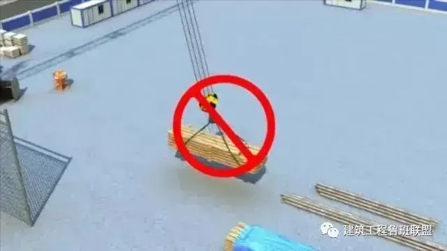 突发!浙江一工地发生塔吊倒塌事故造成1人死亡