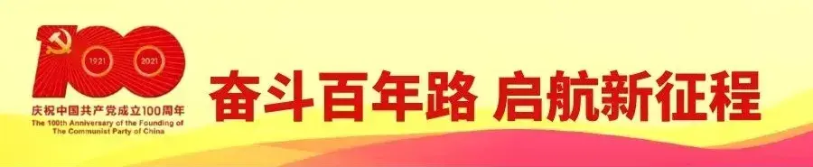 首批聚合釜吊装就位！