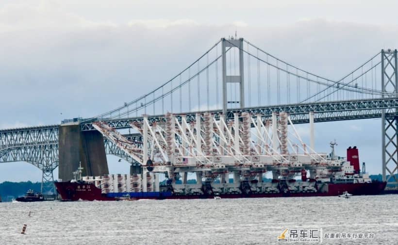 四座港口起重机抵时,美国州长:历史性的一天,不惜重金引入重器