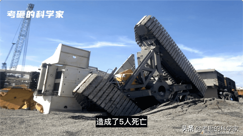 吊车为什么总爱倒?起重机的支腿,工地路上的碎石,有什么作用
