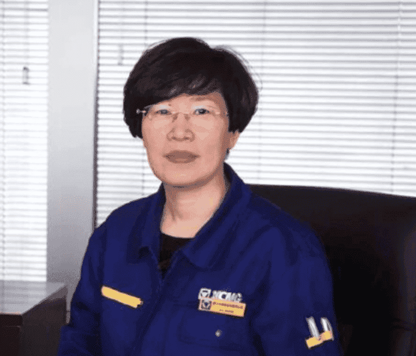 中国女工程师遭到德国嘲讽后,钻研20年,造出承重4000吨起重机