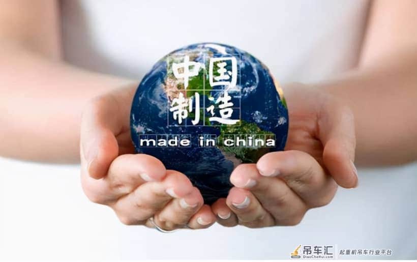 轻松吊起大楼的国产龙门吊,印度人不买吃大亏,中国制造再创记录