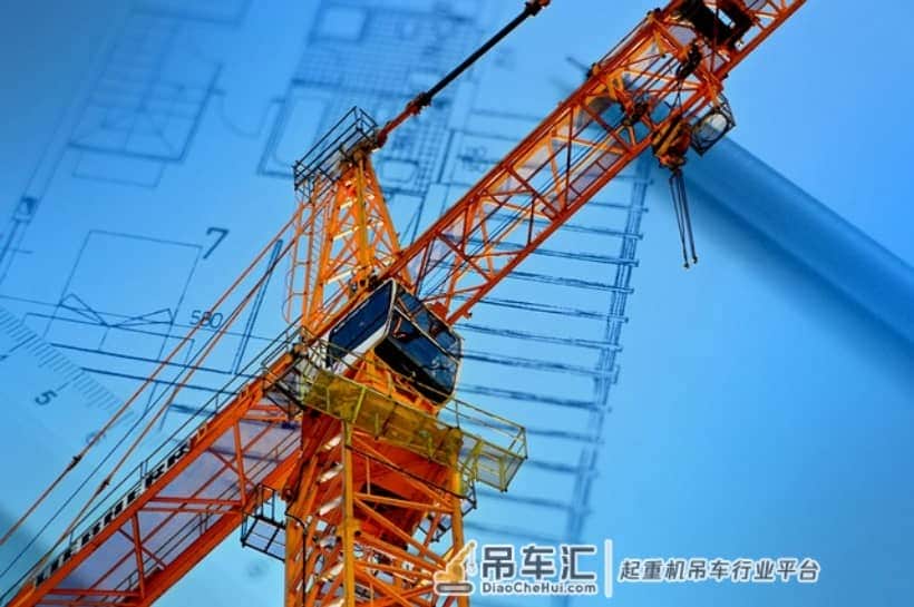 意大利一工地起重机断裂致 3 死 3 伤，居民楼被砸坏